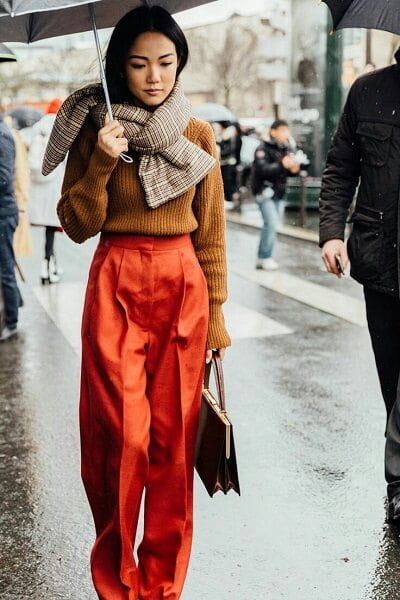 Cómo vestirte con colores en el invierno
