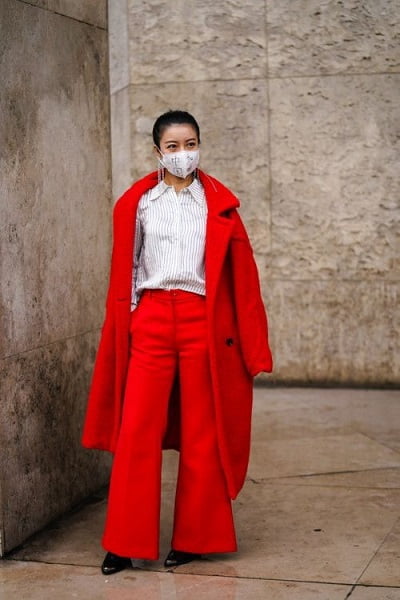 Los mejores looks con mascarilla, muchas ideas para inspirarte